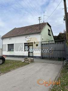 KUĆA NA DOBROJ LOKACIJI